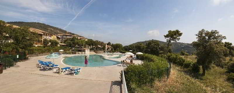 P&V Residence Le Hameau Des Issambrr Sainte-Maxime Dış mekan fotoğraf