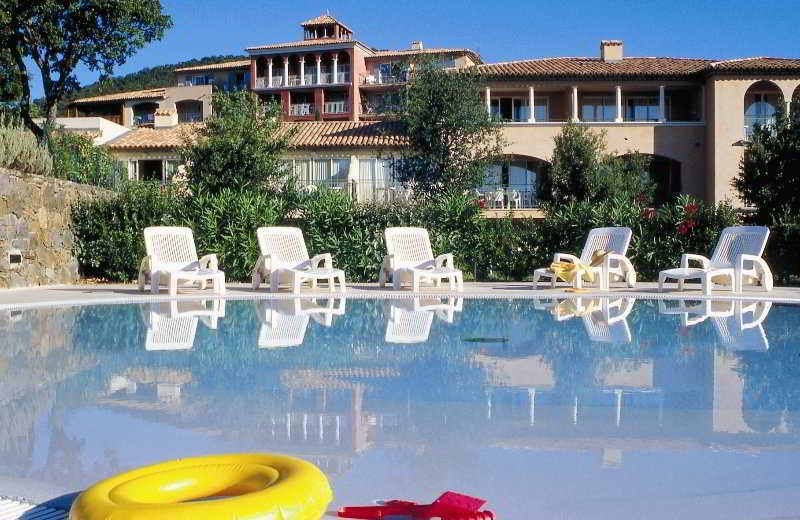 P&V Residence Le Hameau Des Issambrr Sainte-Maxime Dış mekan fotoğraf