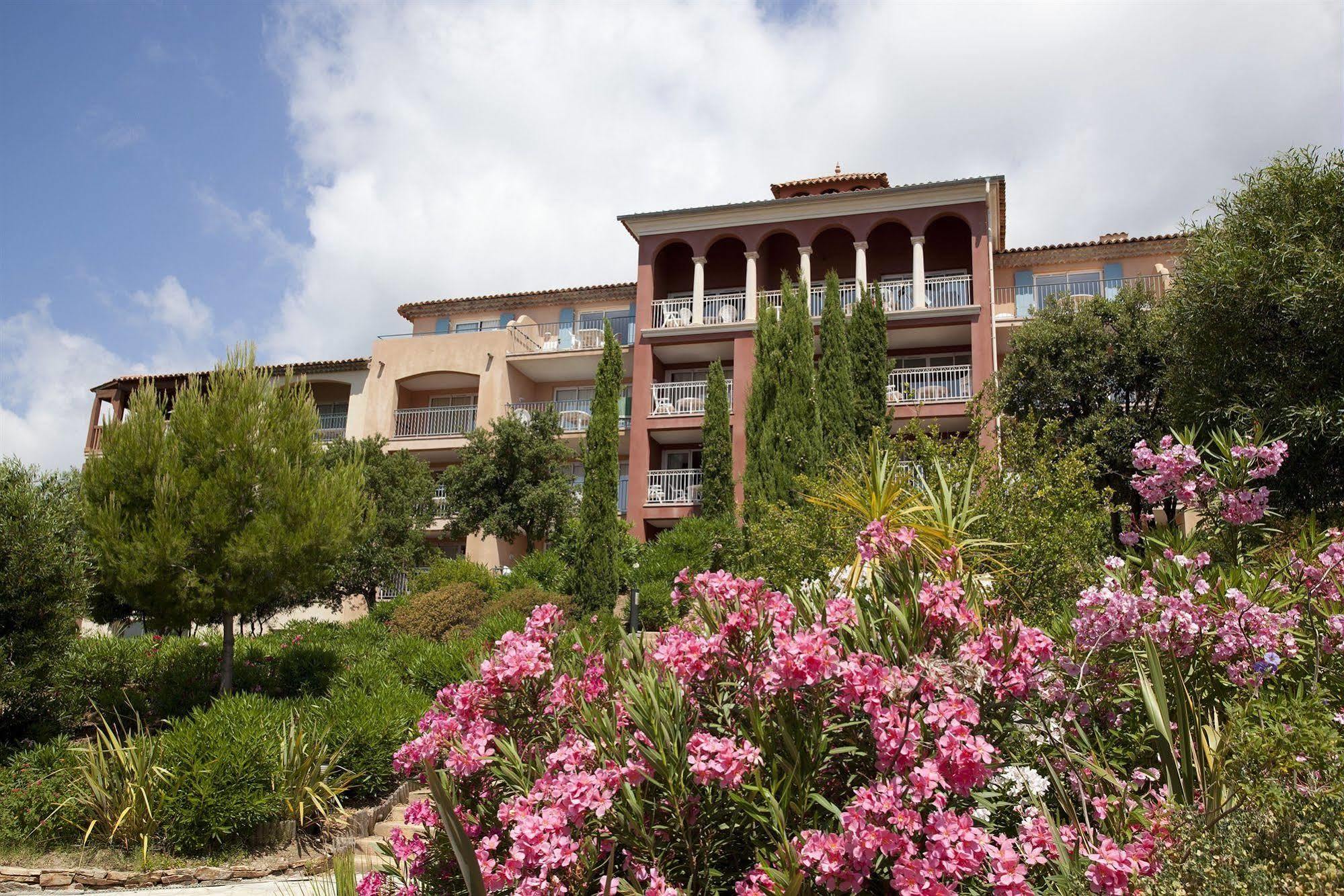 P&V Residence Le Hameau Des Issambrr Sainte-Maxime Dış mekan fotoğraf