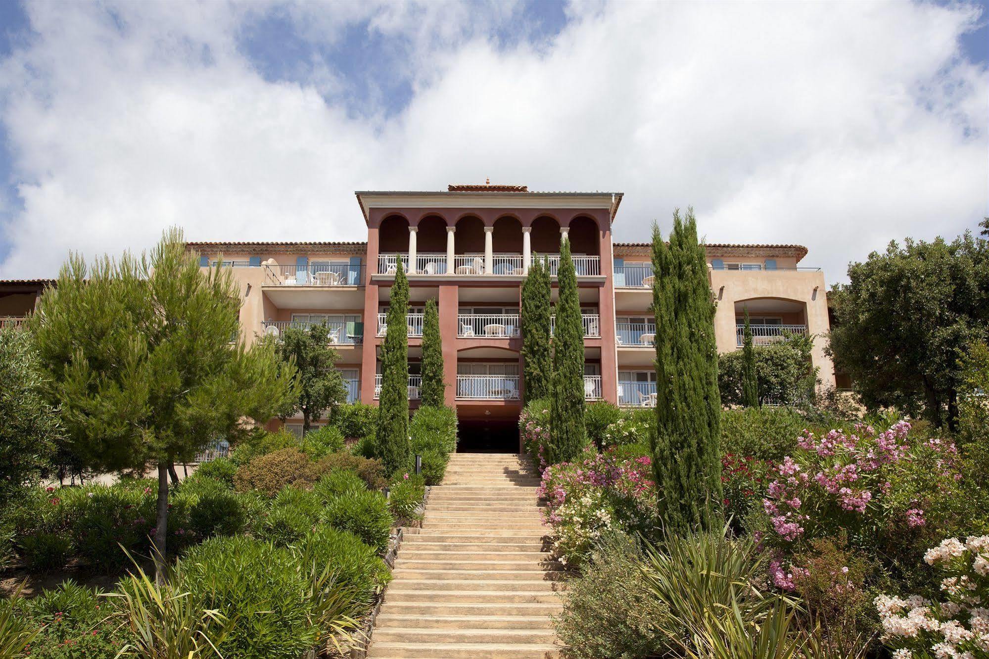 P&V Residence Le Hameau Des Issambrr Sainte-Maxime Dış mekan fotoğraf