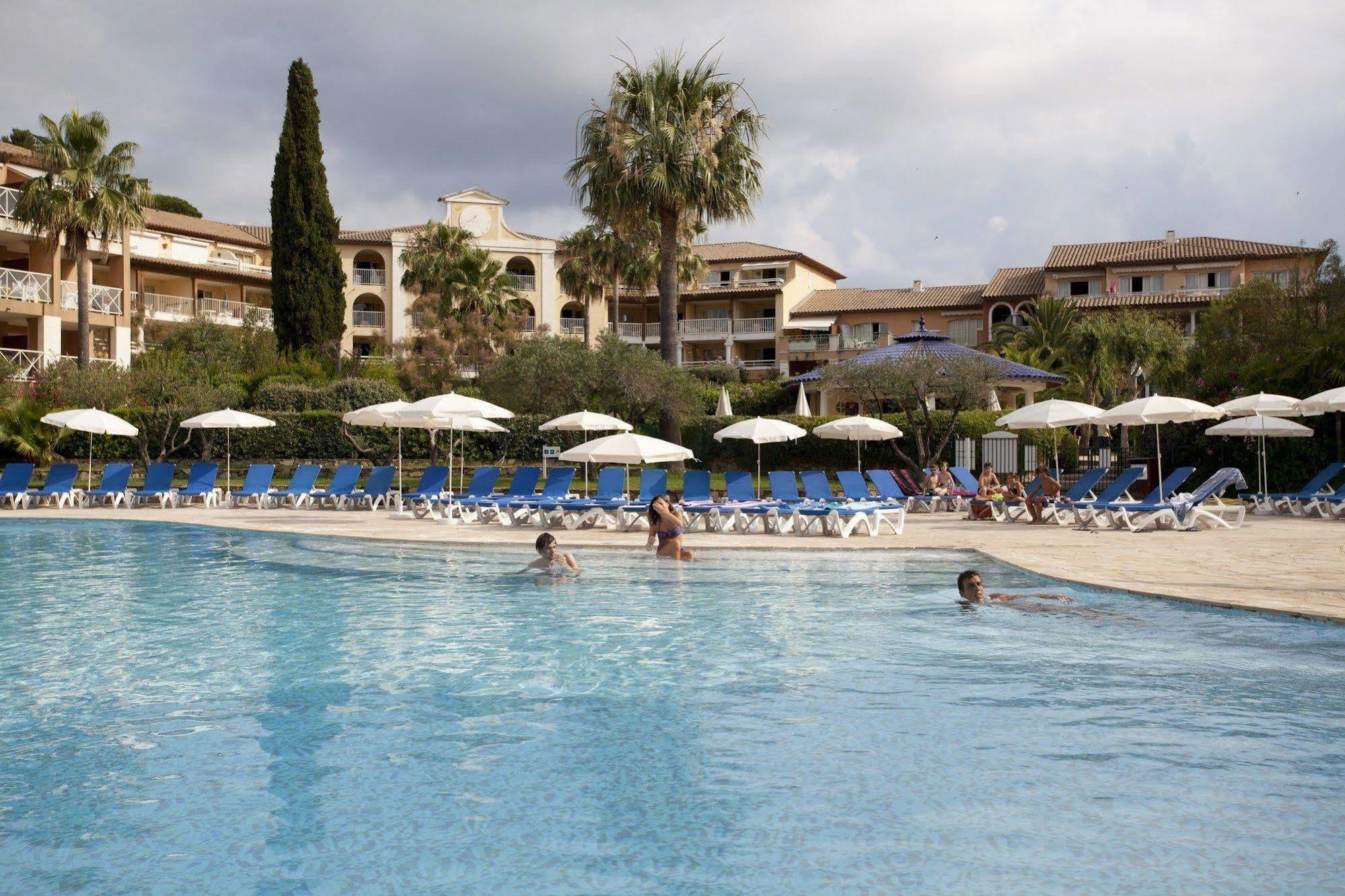 P&V Residence Le Hameau Des Issambrr Sainte-Maxime Dış mekan fotoğraf